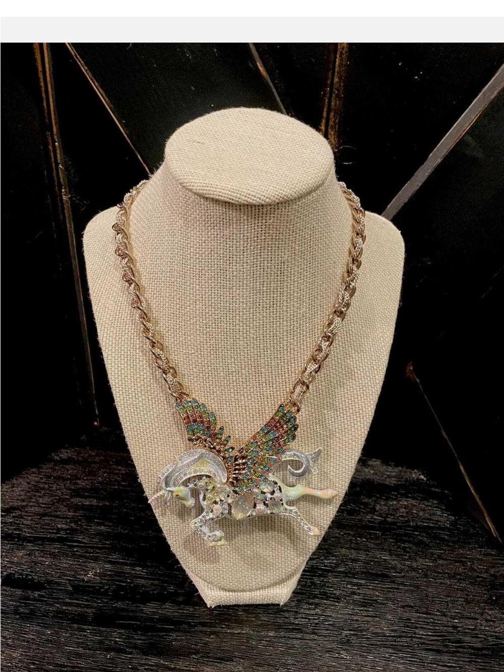 “Rare” Betsey Johnson Gold-Tone Iridescent Unicorn Pegasus Necklace - Picture 3 of 5